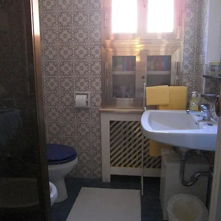 Castellani Bed and Breakfast 3*